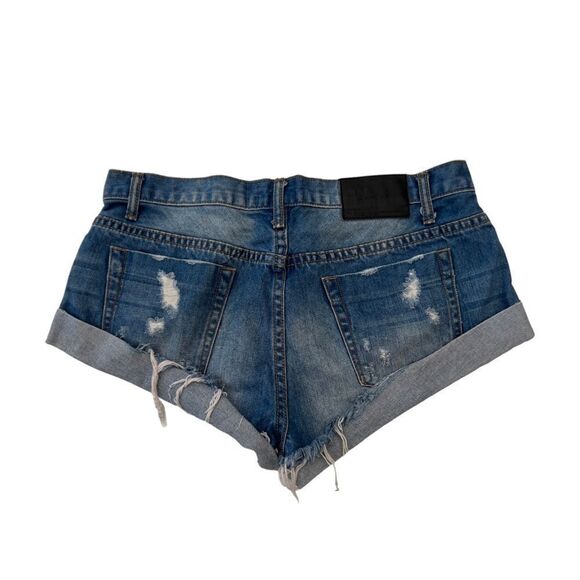 A8 One x One Teaspoon Cut Off Jean Shorts in size 28 - Picture 3 of 3